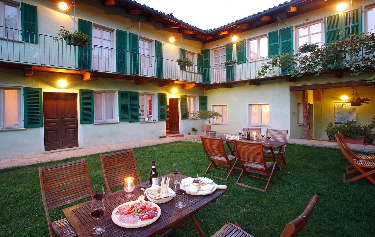 Ca San Ponzio Country House & Spa บาโรโล ภายนอก รูปภาพ