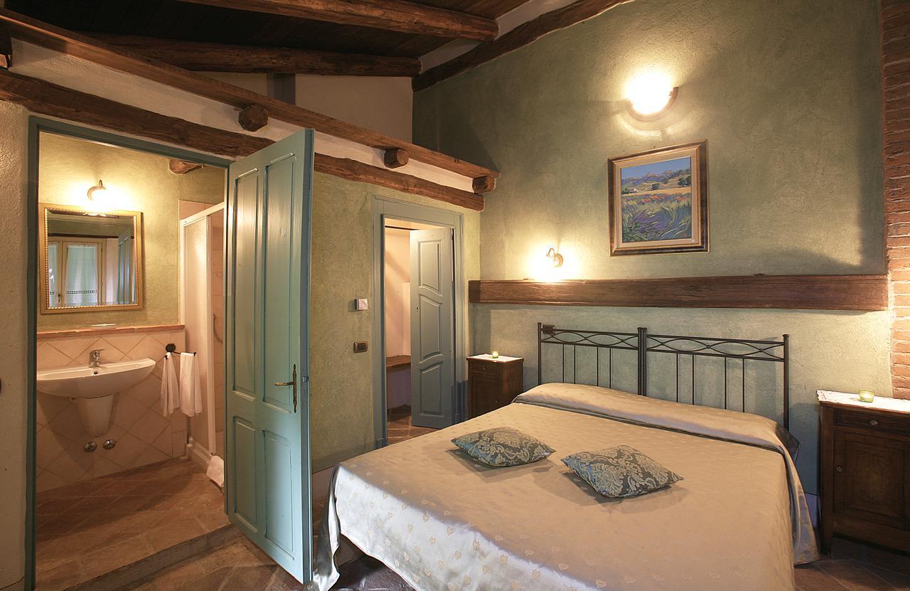 Ca San Ponzio Country House & Spa บาโรโล ภายนอก รูปภาพ